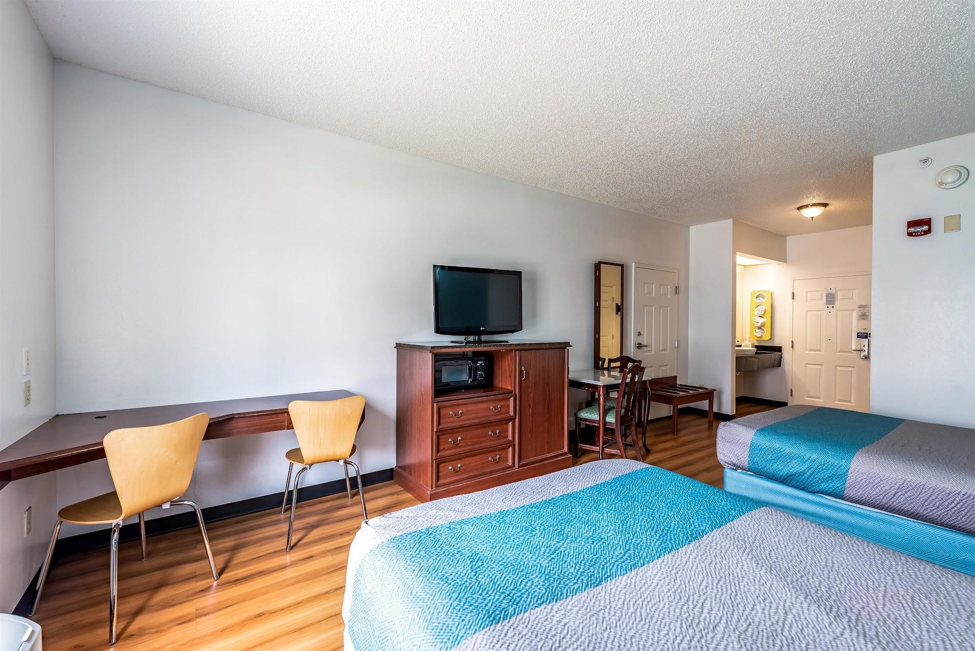 6-shreveport, La Flournoy